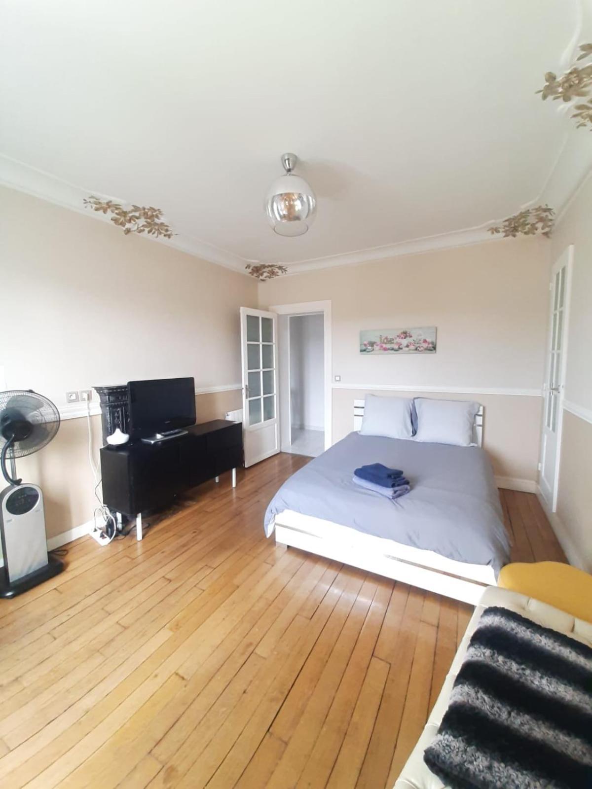 Appartement Lumineux A Arcueil-Cachan Kültér fotó